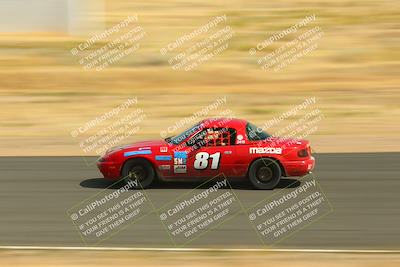 media/May-31-2025-CalClub SCCA (Sat) [[2c1a04e1ee]]/Race/Group 5/Turn 4b/